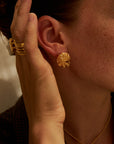 Chloé single earring