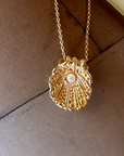 Beau necklace