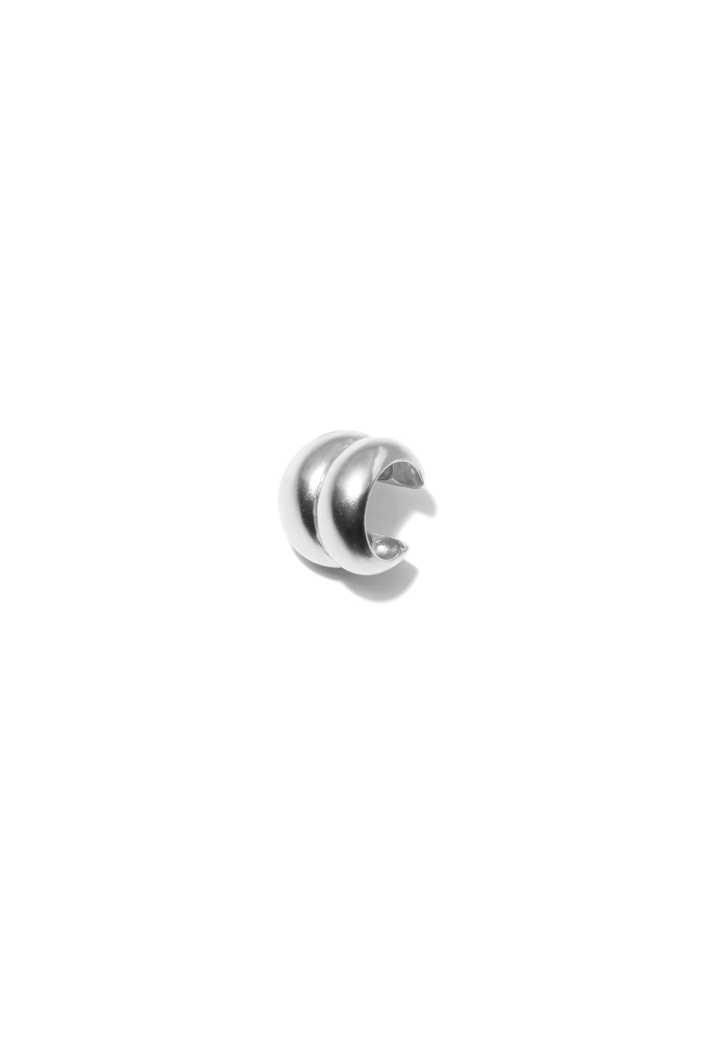 Lowie ear cuff