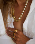 Sloane necklace brass