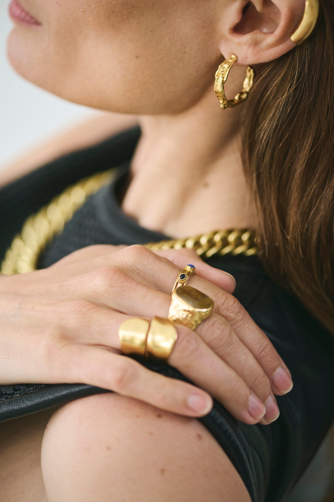 Caine Necklace brass