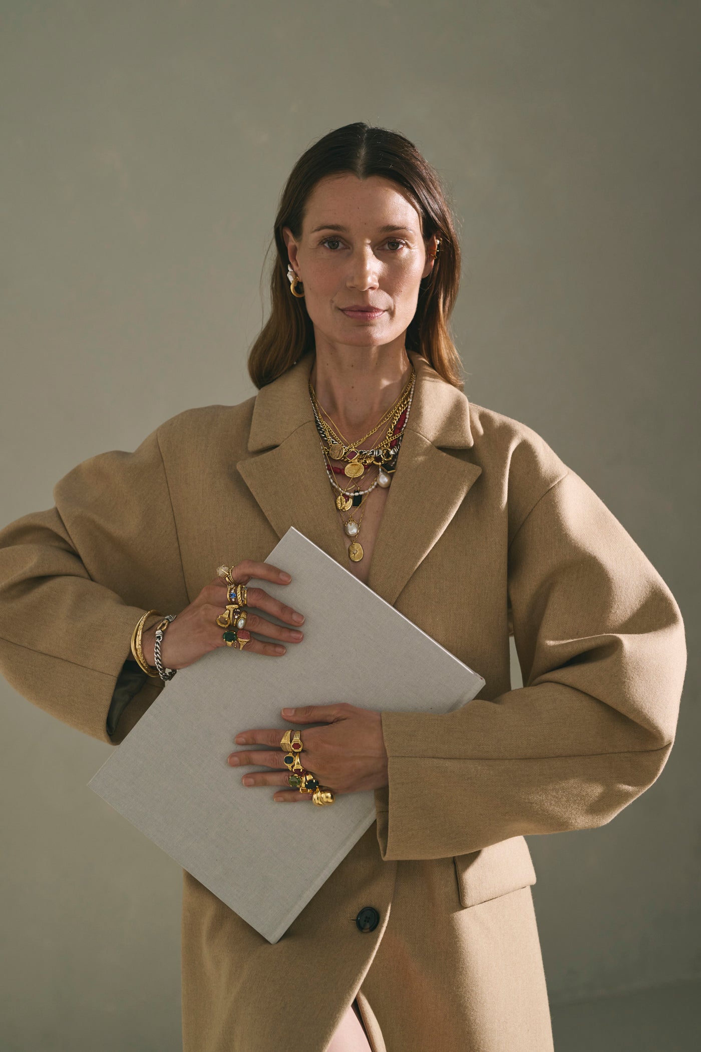 Claire ring