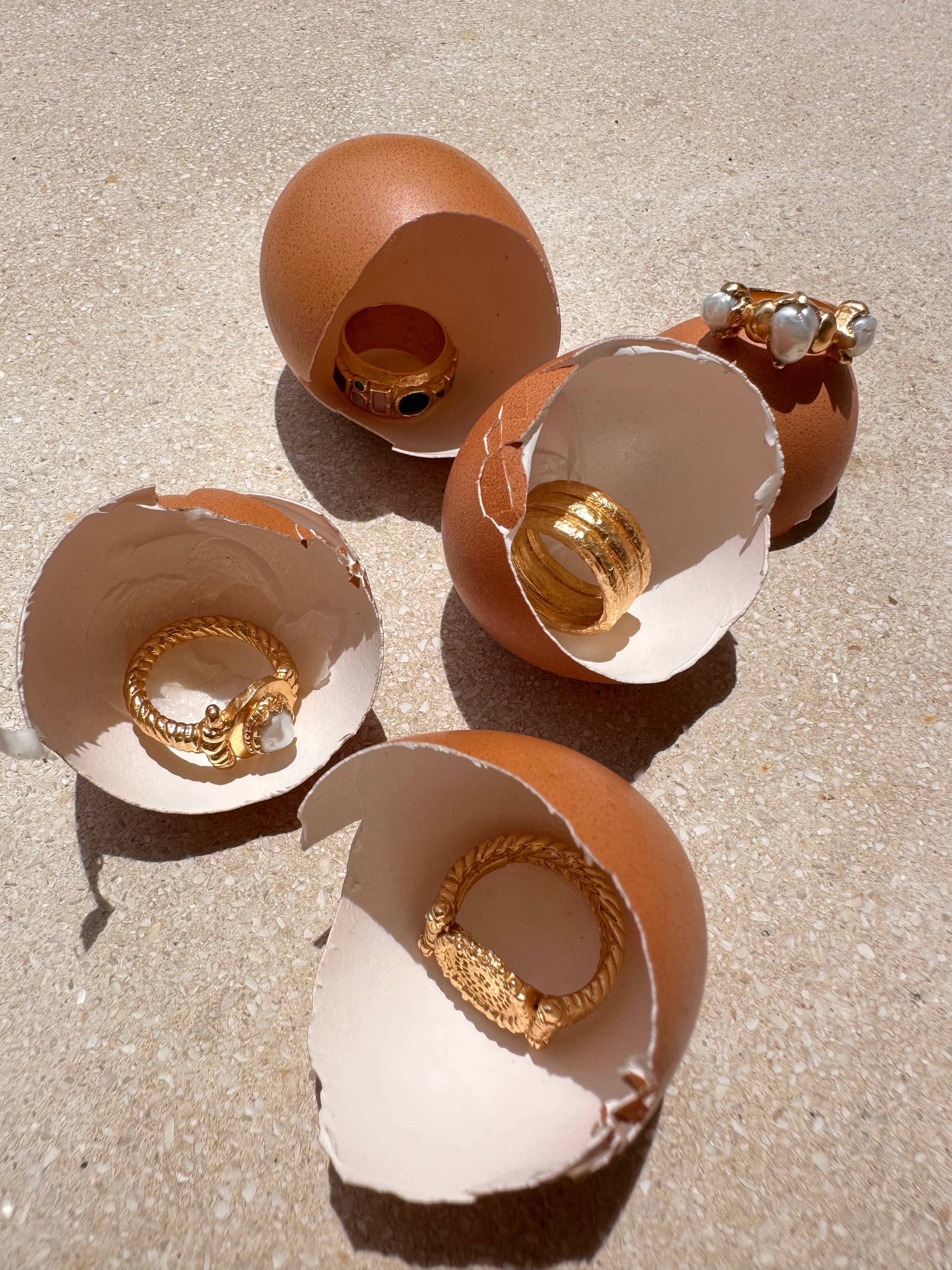 Acme ring
