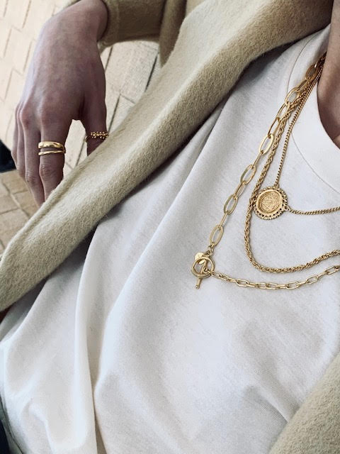Amandine Necklace Gold