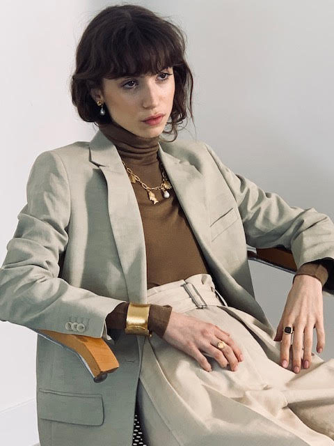 Delphine Ring Gold